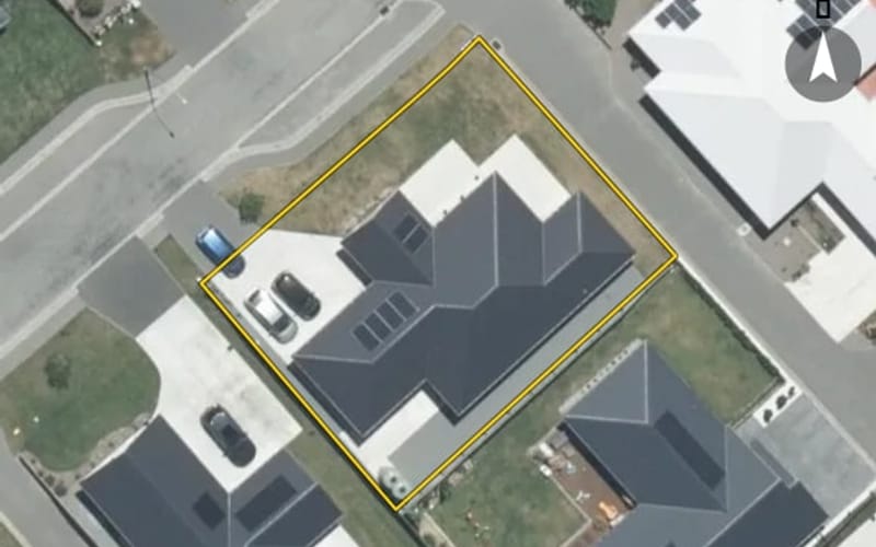 38 Geoff Geering Drive