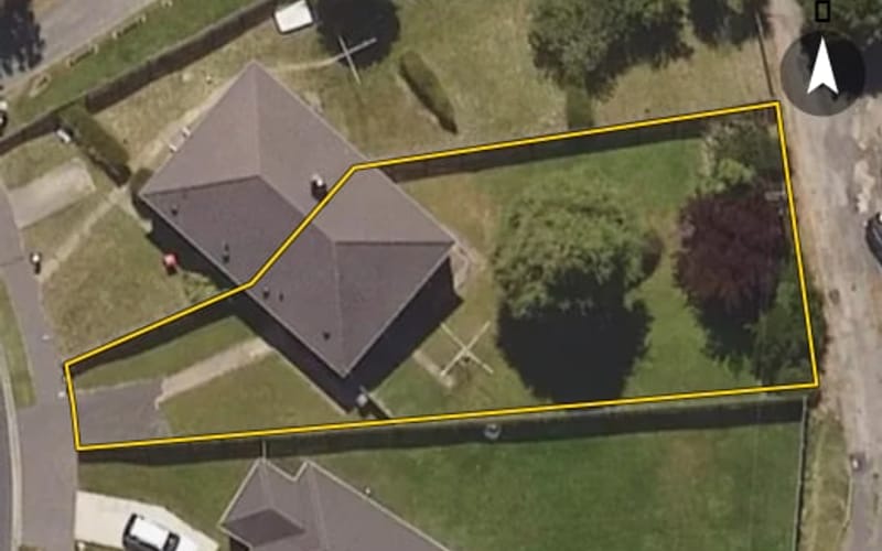 28 Dovecote Avenue
