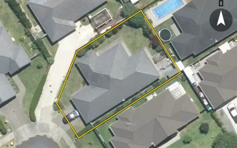 15 Tongeren Square