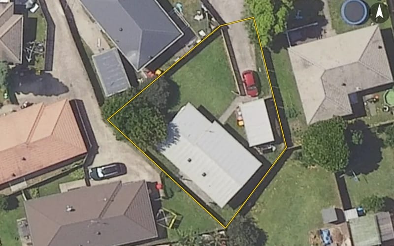 16B Surrey Grove