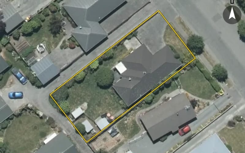 19 Nixon Street