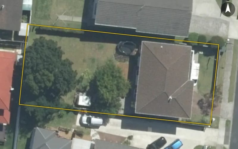 15 Knightsbridge Drive