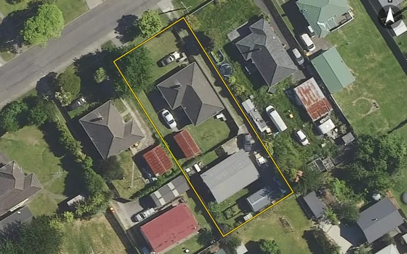 10 Ross Road