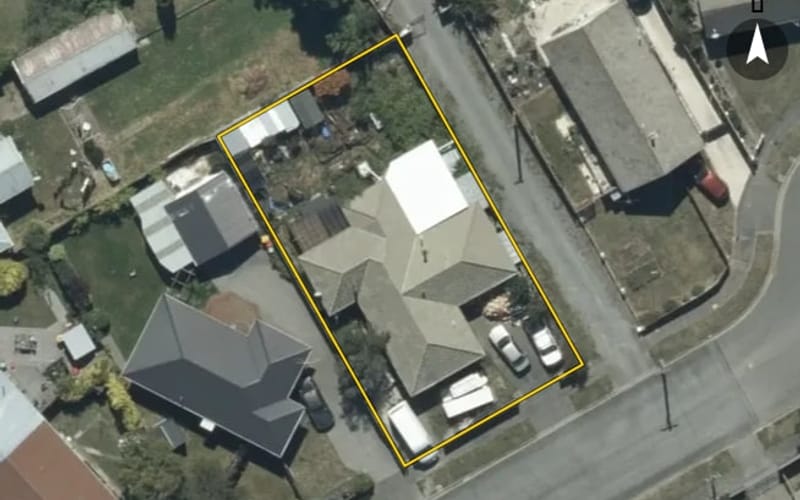 5 Esk Place