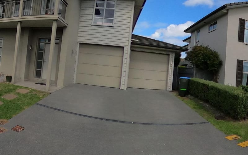 4 Guard Crescent