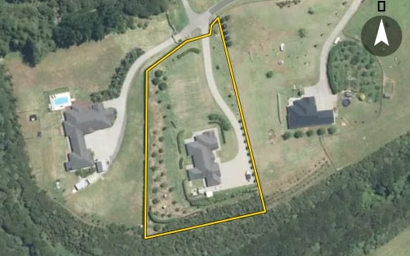 321E Runciman Road