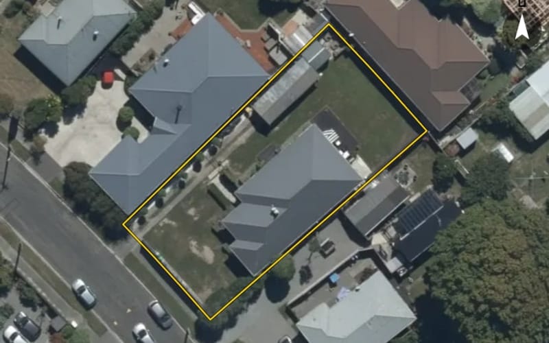 37 Bourne Crescent