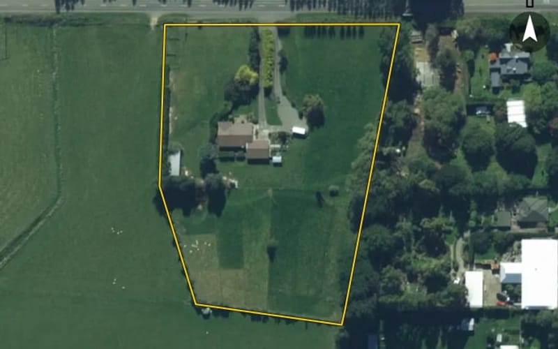 101 Lochiel Bridge Road