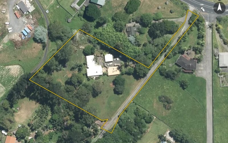 323 Redoubt Road
