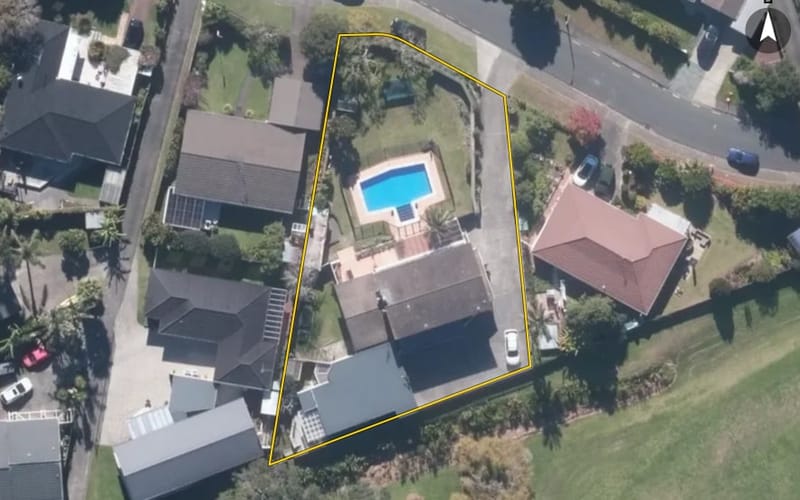 4 Edgewater Grove