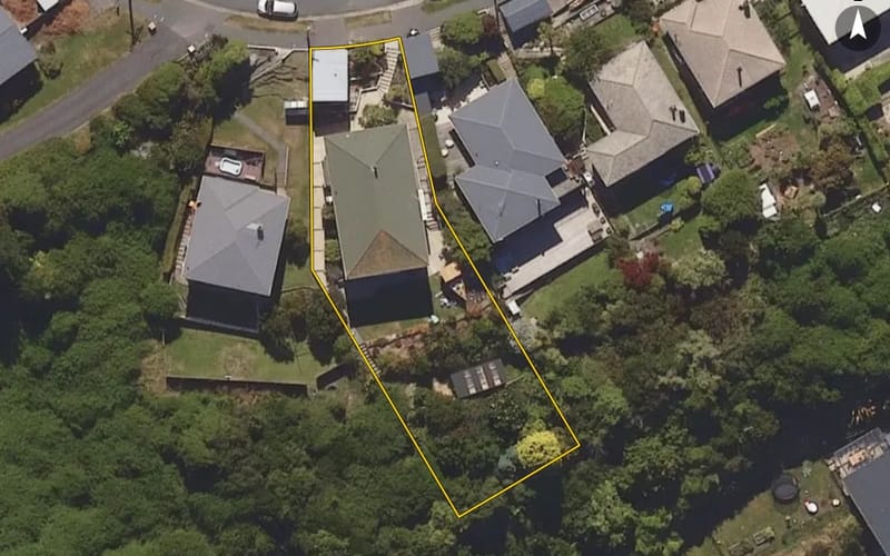 163 Easther Crescent