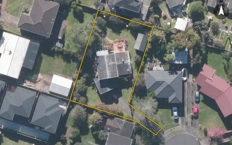 16 Baringa Place