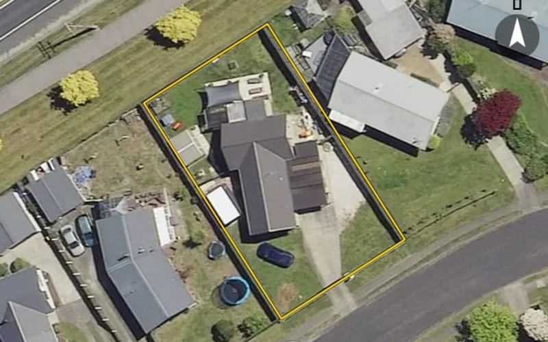 14 Chaucer Place