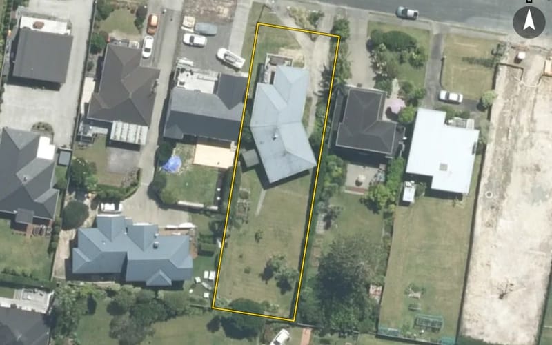 25 Braemar Road