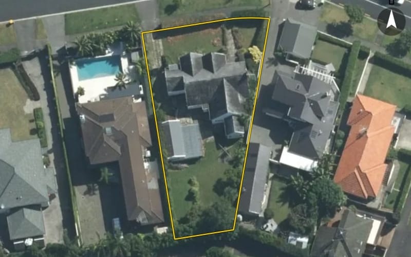 13 Codrington Crescent