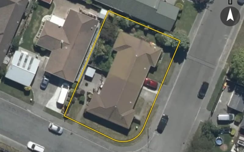 1/1 Iona Place