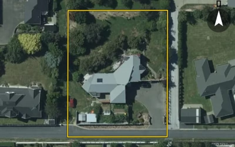 25 Stoneleigh Lane