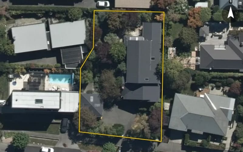 8 Wroxton Terrace