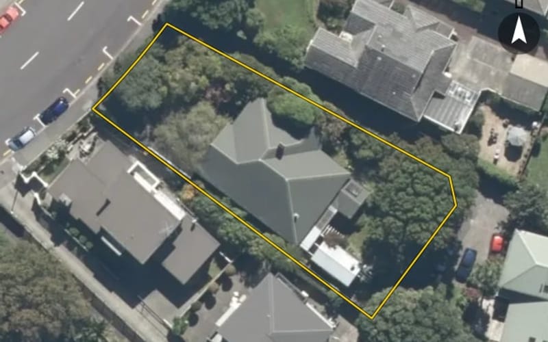 10 Bloomfield Terrace