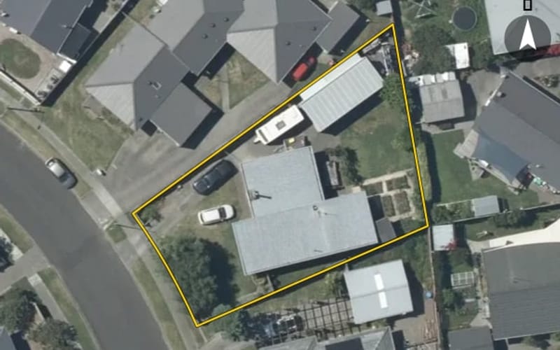 12 Salisbury Avenue