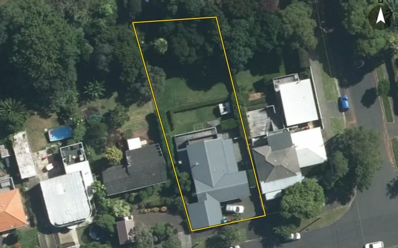 22 Robley Crescent