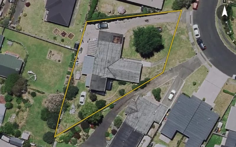 35 Russleigh Drive