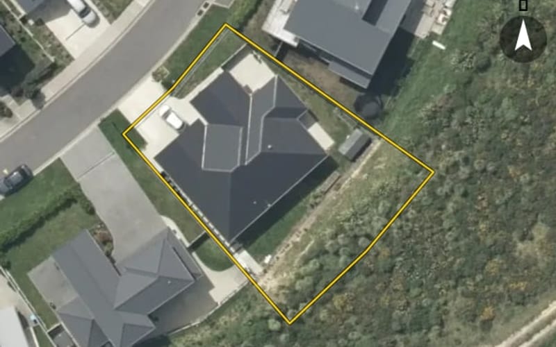 8 Kaiaho Close