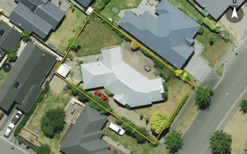 41 Overbury Crescent