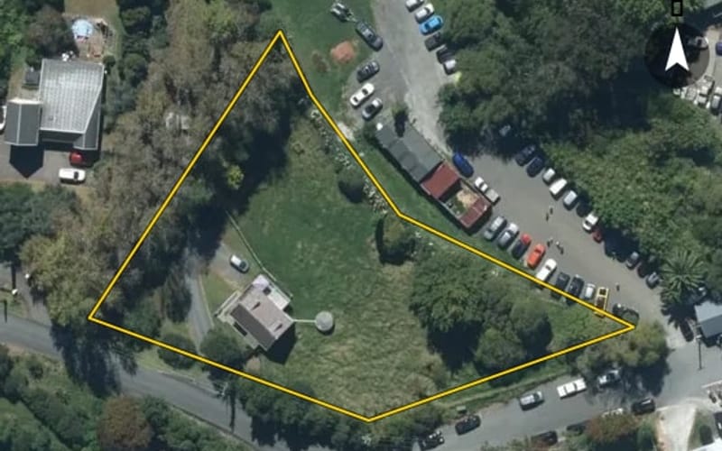16 Saleyards Road