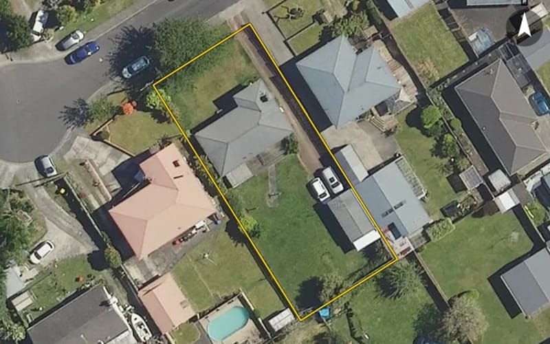 12 Haynes Crescent