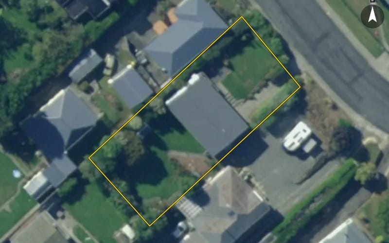 10 Armstrong Street