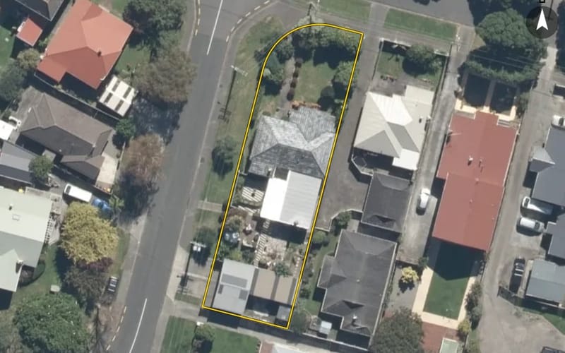 12 St Ronans Avenue