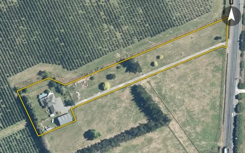 228 Paki Paki Road