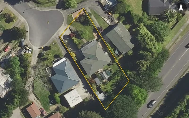 12 Delphi Place