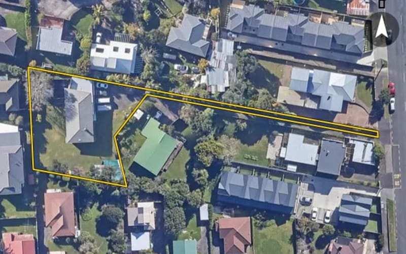 71 Bollard Avenue