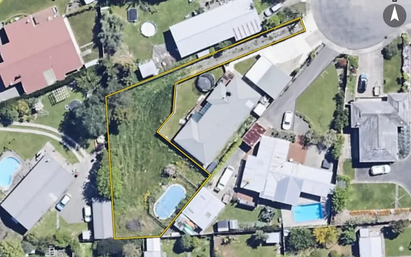 17B Belvue Crescent