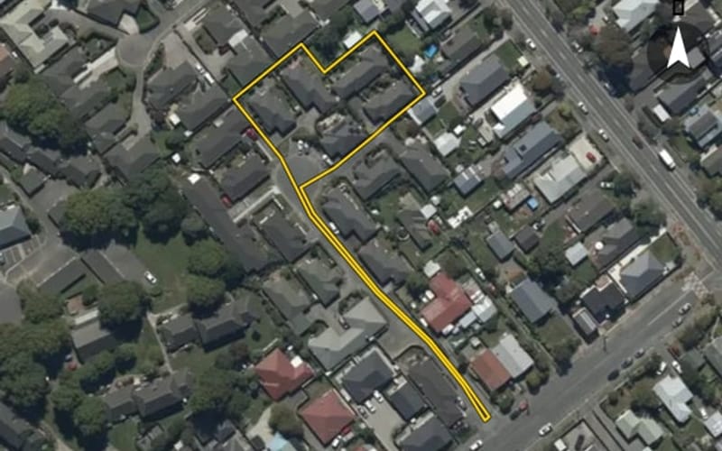 10-13 McLeish Lane