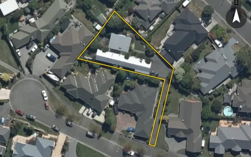 10 Ashton Mews