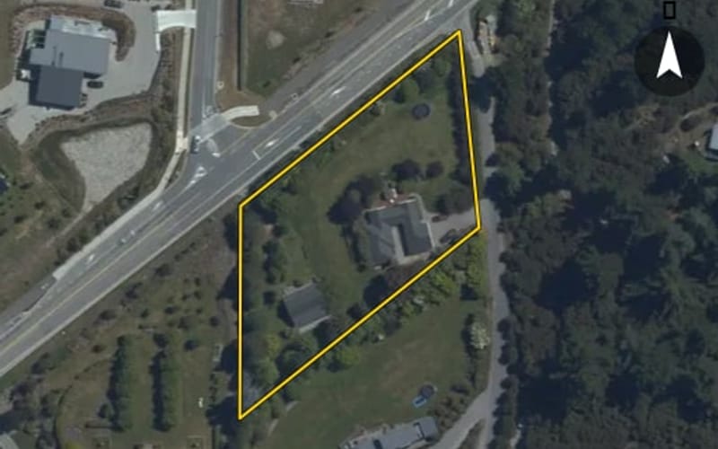 689 Aubrey Road