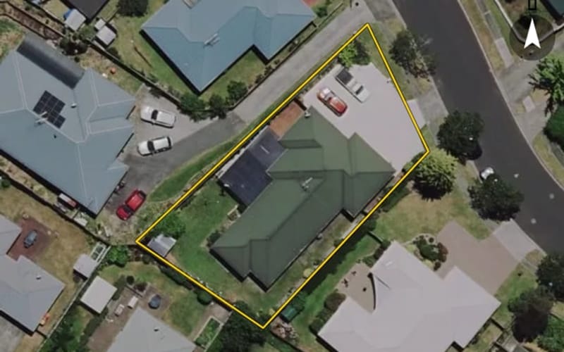 7 Hollinger Place