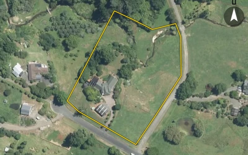297 Kauri View Road