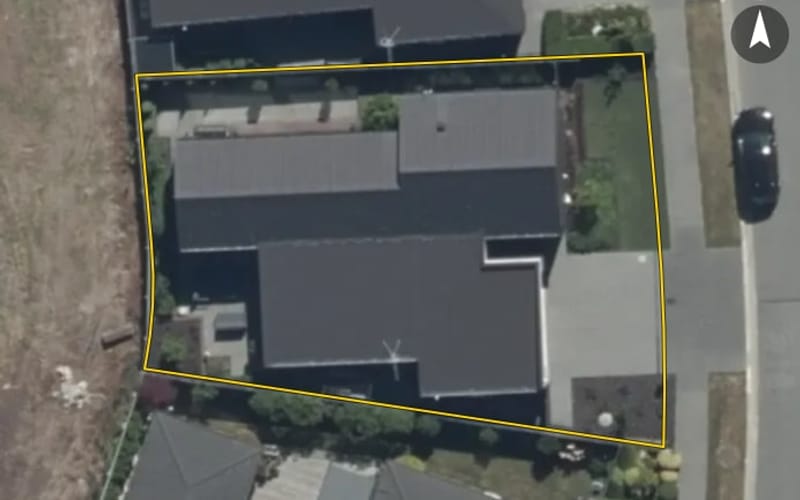11 Stroma Avenue