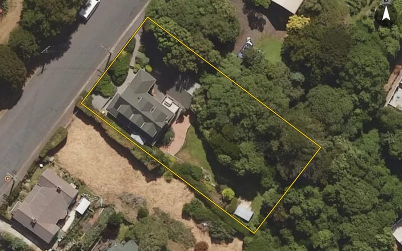 52 Helensburgh Road