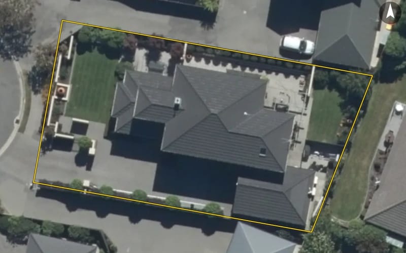 15 St Clair Close