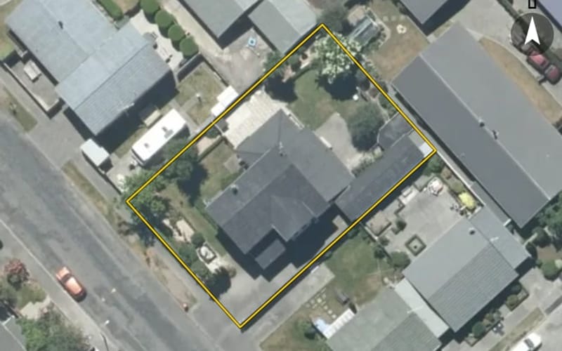 40 Churchill Avenue