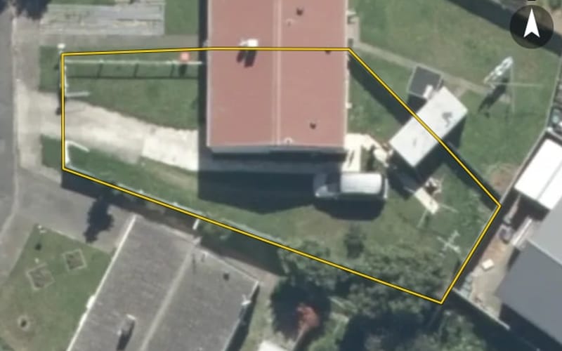 4 Deckston Grove