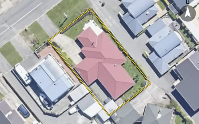 25 Beach Road