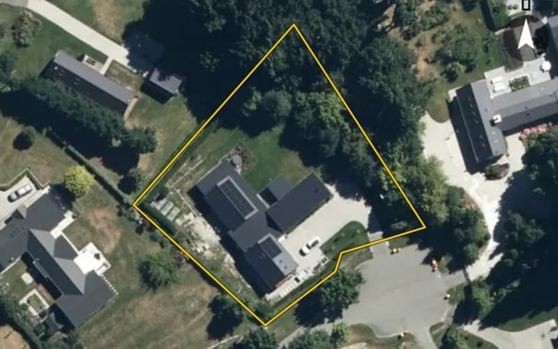 11 Ellen Johnson Terrace