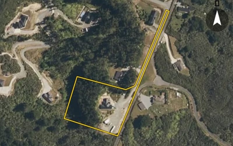 60 Crest Road