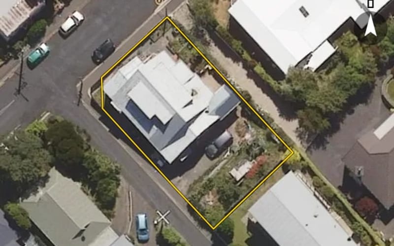 24 Evans Street
